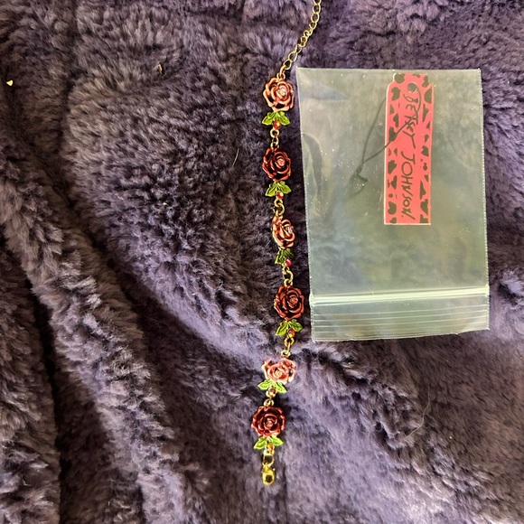 Betsey J bundle - Picture 4 of 5